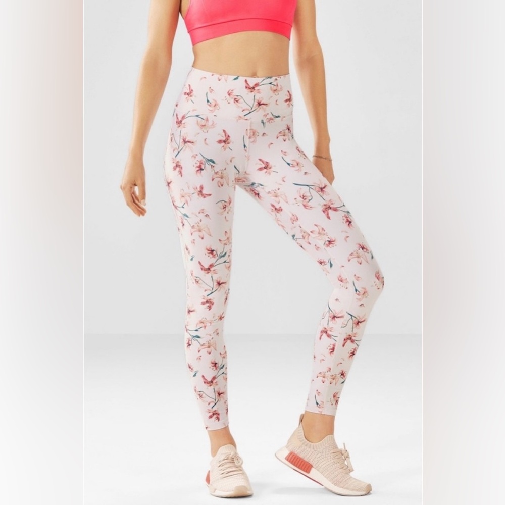 Fabletics Define High Waisted 7/8 Leggings